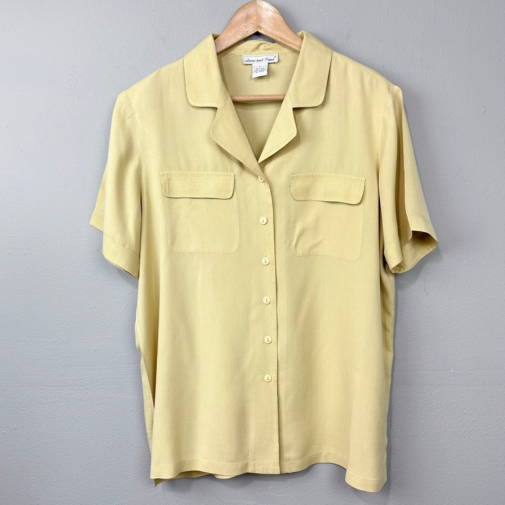 Anna and Frank Button Down Camp Shirt Womens Size L Beige Yellow Silk Blouse 90s